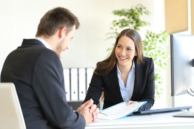 CÁC KỸ NĂNG CẦN THIẾT NHẤT CỦA NGƯỜI CUNG CẤP DỊCH VỤ PHÁP CHẾ DOANH NGHIỆP